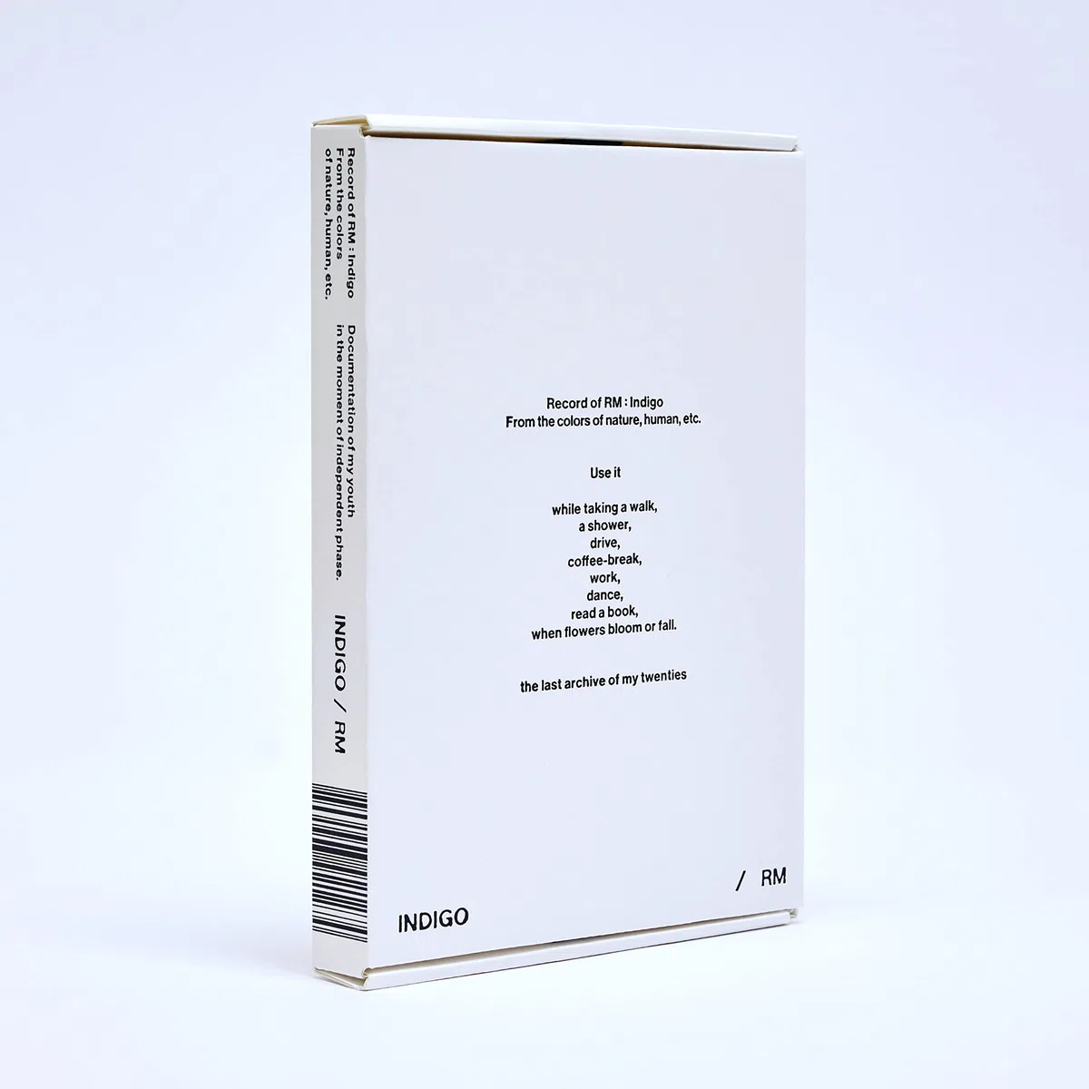Indigo [Coffret CD avec divers Goodies : un livret photo, une carte postale, une photocard , un poster..]